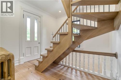24 Park Avenue, Cambridge, ON - Indoor Photo Showing Other Room