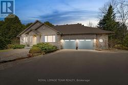 6461 WADDION DRIVE  Ottawa, ON K4P 1E7