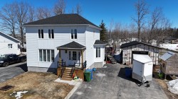 201 Rue Morin  Saint-Félix-De-Dalquier, QC J0Y 1G0