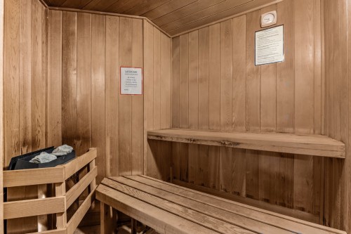 Sauna - 504-216 Rue Notre-Dame, Repentigny (Repentigny), QC - Indoor Photo Showing Other Room
