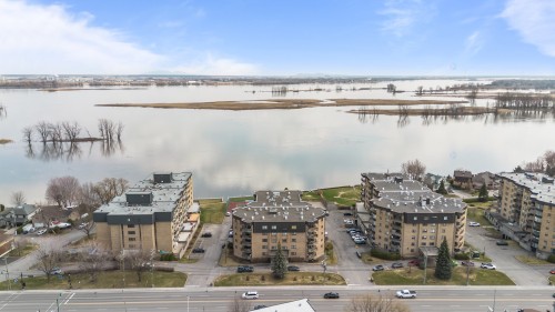 Overall view - 504-216 Rue Notre-Dame, Repentigny (Repentigny), QC - Outdoor With View