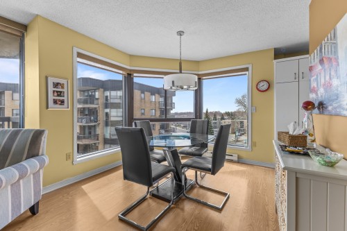 Dining Room - 504-216 Rue Notre-Dame, Repentigny (Repentigny), QC - Indoor Photo Showing Dining Room