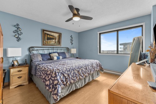 Master Bedroom - 504-216 Rue Notre-Dame, Repentigny (Repentigny), QC - Indoor Photo Showing Bedroom