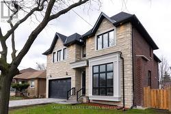 LOWER - 185 FAIRHOLME AVENUE Toronto, ON M6B 2X5