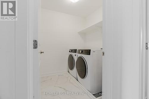 45 Moosonee Crescent, Ottawa, ON - Indoor Photo Showing Laundry Room