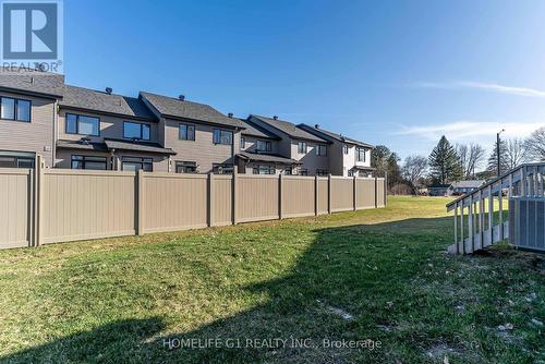 45 Moosonee Crescent, Ottawa, ON - Outdoor