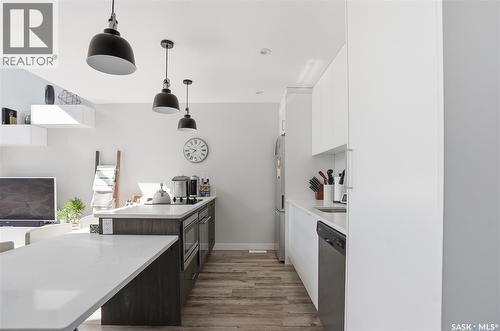 633 Brighton Gate, Saskatoon, SK - Indoor Photo Showing Kitchen
