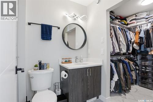 633 Brighton Gate, Saskatoon, SK - Indoor Photo Showing Bathroom