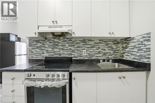 322 Barton Street E Unit# 4, Hamilton, ON - Indoor Photo Showing Kitchen