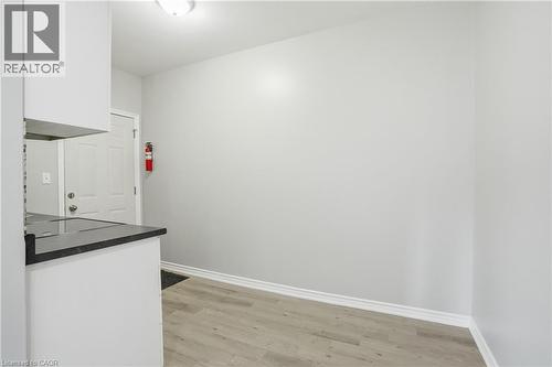 322 Barton Street E Unit# 4, Hamilton, ON - Indoor Photo Showing Other Room