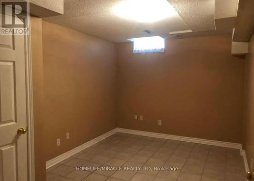 2999 Valcourt Crescent, Mississauga, ON - Indoor Photo Showing Other Room