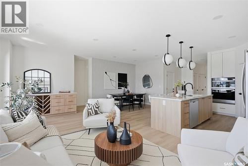 24 720 Brighton Boulevard, Saskatoon, SK - Indoor