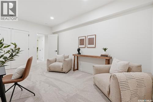 24 720 Brighton Boulevard, Saskatoon, SK - Indoor