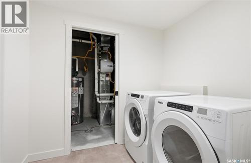 24 720 Brighton Boulevard, Saskatoon, SK - Indoor Photo Showing Laundry Room