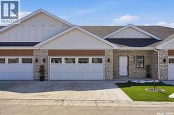 22 720 Brighton BOULEVARD  Saskatoon, SK S7V 1X1