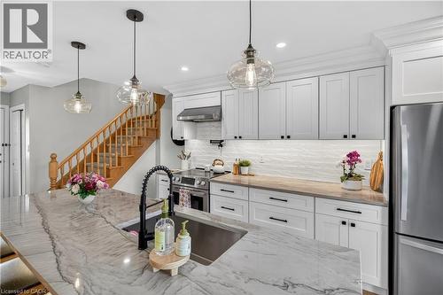 1151 Campbell Court, Burlington, ON - Indoor Photo Showing Kitchen With Upgraded Kitchen