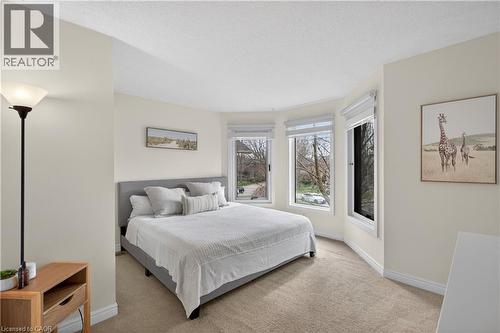 1151 Campbell Court, Burlington, ON - Indoor Photo Showing Bedroom