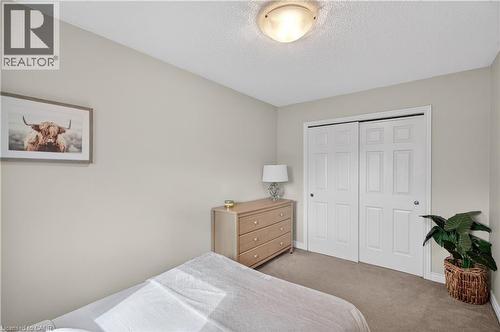 1151 Campbell Court, Burlington, ON - Indoor Photo Showing Bedroom