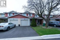 87 - 87 CARISBROOKE COURT Brampton, ON L6S 3K1