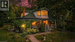 55 CAYLEY Street Dundas, ON L9H 2E6