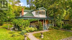 55 CAYLEY Street  Dundas, ON L9H 2E6