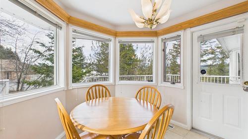 3208 Mount Royal Drive, Cranbrook, BC - Indoor Photo Showing Dining Room