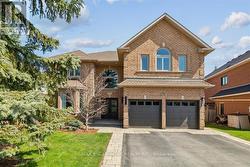 2101 WESTOAK TRAILS BOULEVARD Oakville, ON L6M 3L2