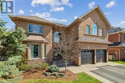 2101 WESTOAK TRAILS BOULEVARD Oakville, ON L6M 3L2