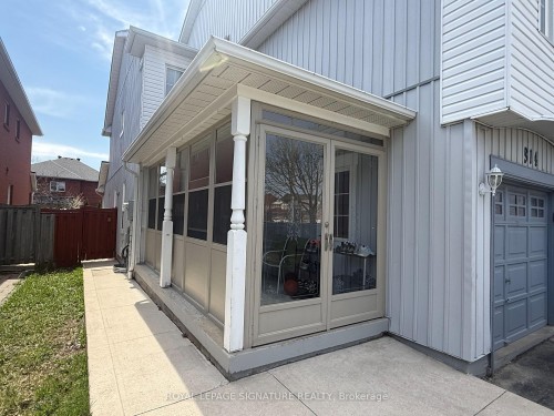 814 Golden Farmer Way, Mississauga, ON 