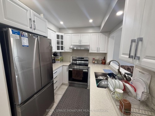 814 Golden Farmer Way, Mississauga, ON 