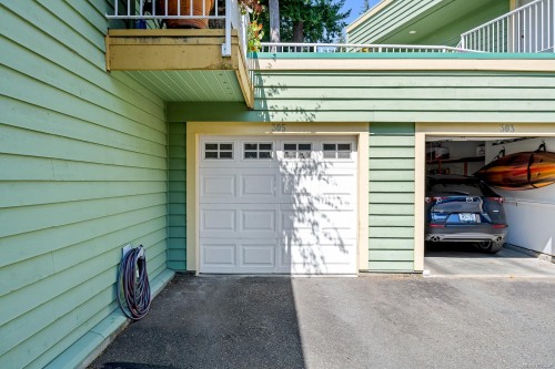 305-2275 Comox Ave, Comox, BC - Outdoor
