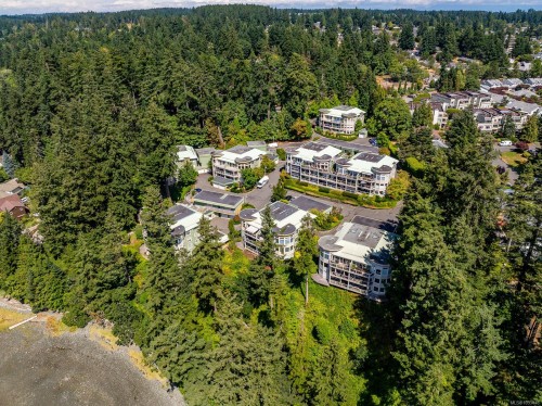 305-2275 Comox Ave, Comox, BC - Outdoor With View