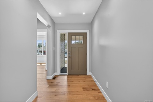 758 Sitka St, Campbell River, BC 