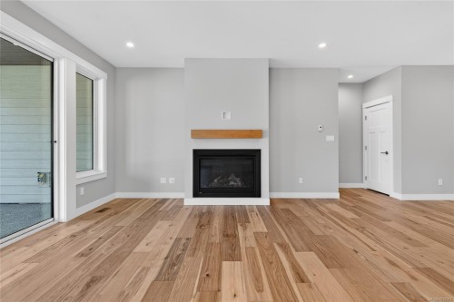 758 Sitka St, Campbell River, BC 