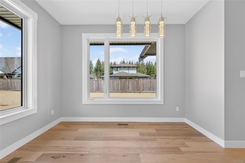 758 Sitka St, Campbell River, BC 