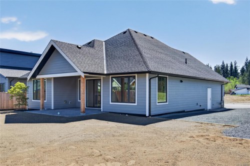 758 Sitka St, Campbell River, BC 