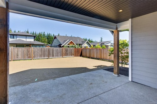 758 Sitka St, Campbell River, BC 