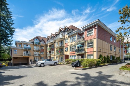 205-663 Goldstream Ave  Langford, BC V9B 2W9