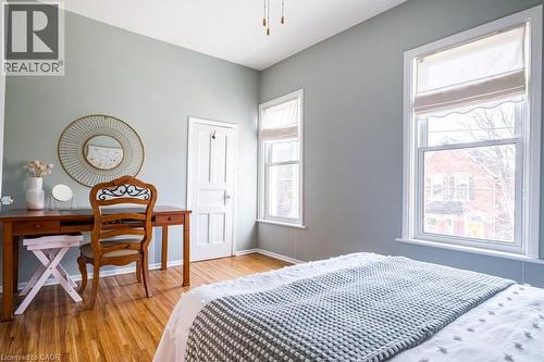 23 Bruce Street, Hamilton, ON - Indoor Photo Showing Bedroom