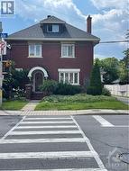 444 PARKDALE AVENUE  Ottawa, ON K1Y 1H1