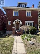 444 PARKDALE AVENUE  Ottawa, ON K1Y 1H1