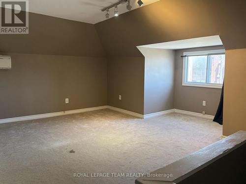 444 Parkdale Avenue, Ottawa, ON - Indoor Photo Showing Other Room