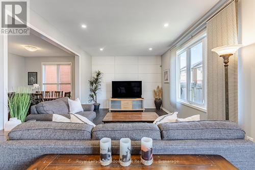 325 GLEAVE TERRACE  Milton (Ha Harrison), ON L9T 8P1