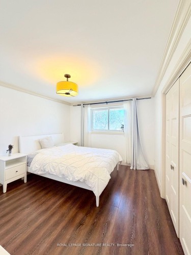 2263 Harcourt Crescent, Mississauga, ON - Indoor Photo Showing Bedroom