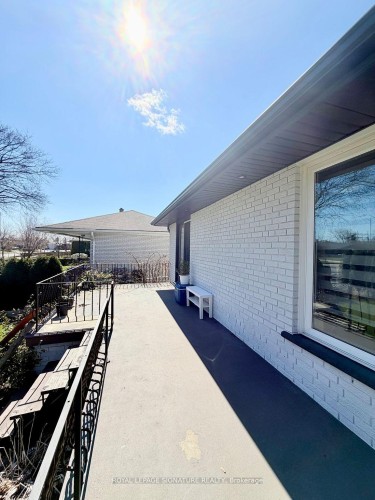 2263 Harcourt Crescent, Mississauga, ON - Outdoor