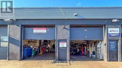 2A - 12 LEPAGE COURT Toronto, ON M3J 1Z9