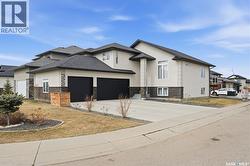 322 Glacial Shores MANOR  Saskatoon, SK S7S 1N1