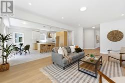 23 WOODVALLEY COURT  Hamilton, ON L9B 2S7