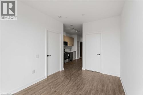 2782 Barton Street E Unit# 1619, Hamilton, ON - Indoor Photo Showing Other Room