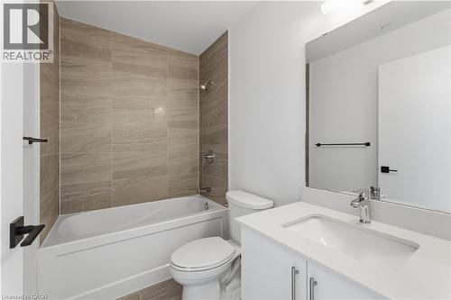 2782 Barton Street E Unit# 1619, Hamilton, ON - Indoor Photo Showing Bathroom